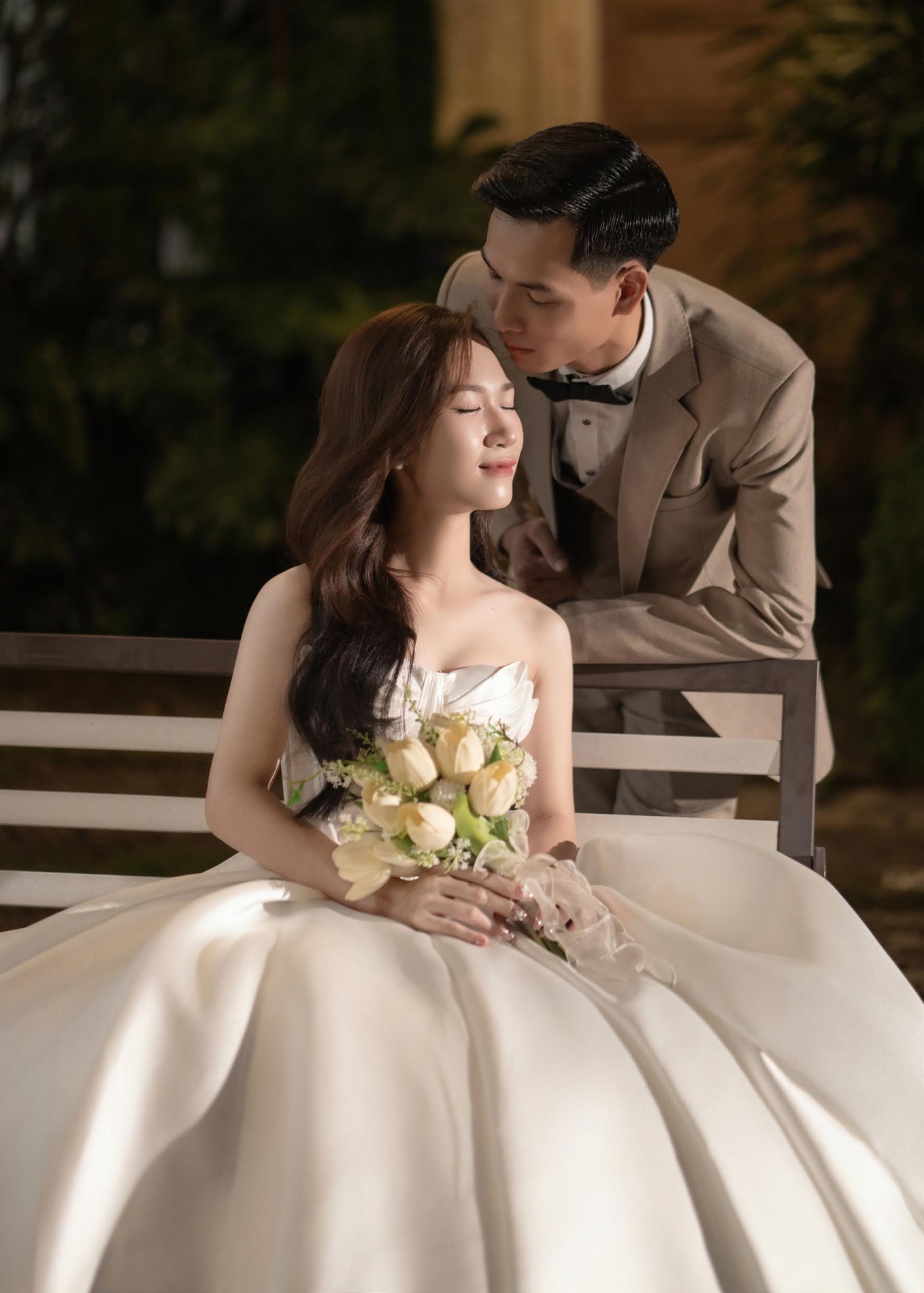 Văn Thượng & Dương Mận